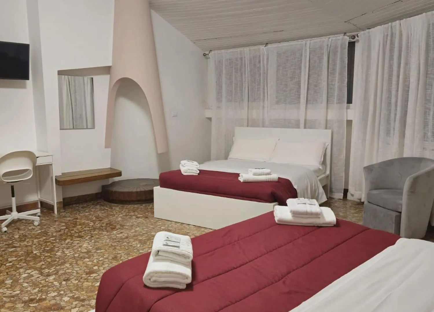 Homestay Mmm Home Train Station 2 Venice Italy